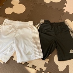 男の子　adidas 半袖短パン　140センチセットの画像