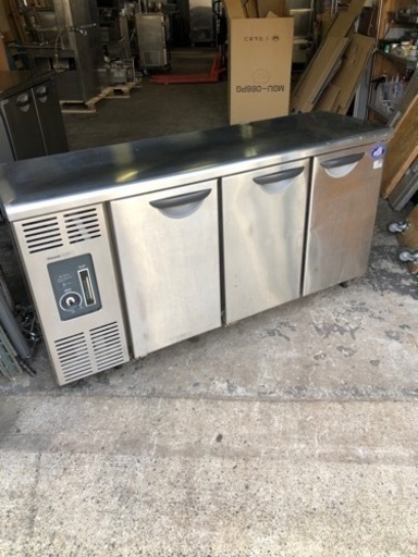 コールドテーブル