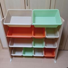 オモチャお片付けラックの画像