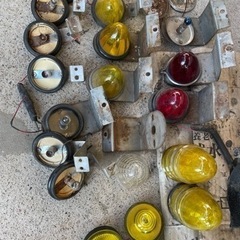 トラック　24V  車幅灯　ジャンク　あげます。