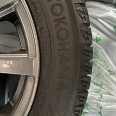 値下げ！更新！最後。美品！ホイル付き 165 65R 4本スタッドレスの画像