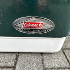 【値下げ】海やアウトドア、キャンプなどにColeman コールマン　スチールベルトクーラー　クーラーボックス　アウトドア　BBQの画像