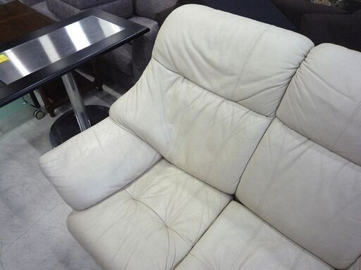 インターリバックス Inter LIVAX レザー ソファ ３人掛け 横幅 約173cm ホワイト系 中古  札幌市東区 新道東店