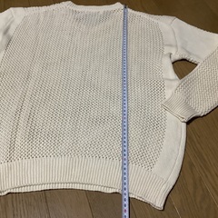 ちょっと変わったオシャレなセーター　レディースの画像