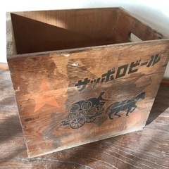 レトロな木箱　サッポロビール　アンティークの画像