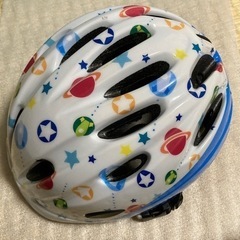 <ラキア> LAKIA キッズヘルメット 自転車　１～３歳（48...