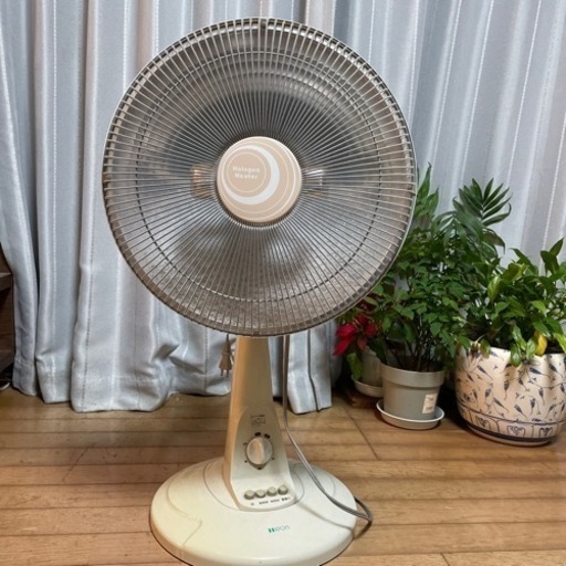 赤外線ファンヒーター