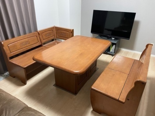 収納付きダイニングテーブル（キャンセル待ち）