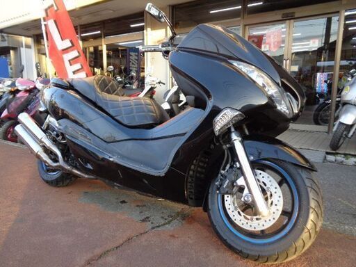 NO.4612　フォルツァ－Ｚ（ＦＯＲＺＡ）　ＭＦ１０　純正オーディオ　エナメルシート　カスタムマフラー　ステップボード　スマートキー　シフトモード切替　ブラック　☆彡