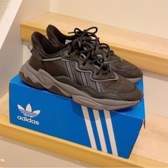 1/30まで！adidas originals★ OZWEEGO オズウィーゴの画像