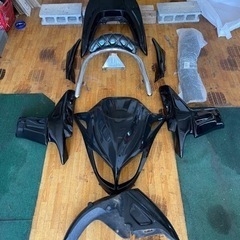 マジェスティC 250 バイクパーツ