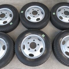 【最終値下げ】ホイール付きスタッドレス6本セット  215/70...