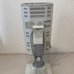 【再投稿/受け渡し先決定済み】 ダイキン セラムヒートERFT11KS 首振り機能付き 切りタイマー 10段階温度調節の画像