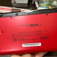 (売り切れ)ニンテンドー3DS LL + レイトン教授ソフト2つの画像