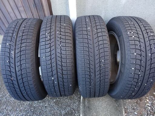 スタッドレスタイヤ　225/65R17　ﾐｼｭﾗﾝICE3+ ﾎｲｰﾙ付き　ﾎﾝﾀﾞCR-Vで1ｼｰｽﾞﾝ使用