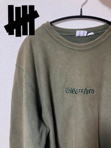 UNDEFEATED アンディーフィーテッド　クルーネックスウェット