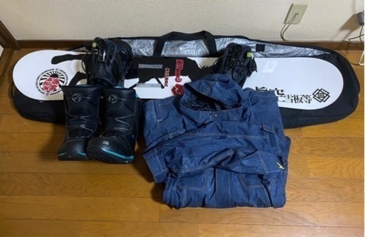 スノーボードセット　板＋ケース＋ビンディング＋ブーツ＋ウェア