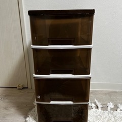 プラスチックボックス