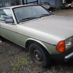 メルセデス―ベンツ123-280CEリサイクルｂ品取り車両