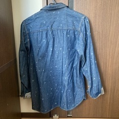 confidence 長袖デニムシャツの画像