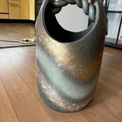 陶器の傘立て