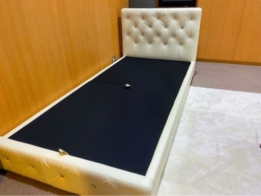 シングルベッド SOLDOUT