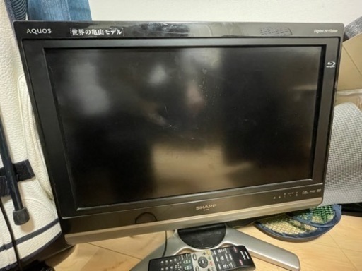 液晶テレビ　SHARP AQUOS 26型　09年製