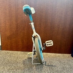 スタンド付 一輪車の画像
