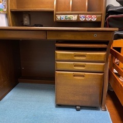 [交渉中]学習机　イス　セットの画像