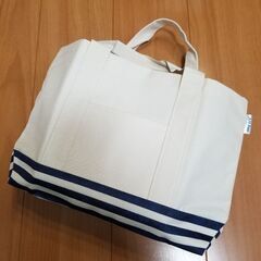 【お話中】★お譲り予定者と連絡つかなくなった為再考中★石鹸まとめて差し上げます。お持ち帰り手提げ袋付き　※説明文必読の画像