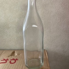 空き瓶　ジュース用　未使用　キャップ付き　値下げします。の画像