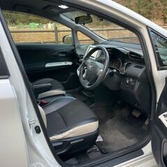 トヨタウイッシュ★グレード-1.8モノトーン★走行距離82700Km★プッシュスタート,ETC,バックカメラ,スマートキー★の画像