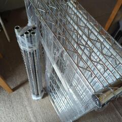 中古品　鉄棚の画像