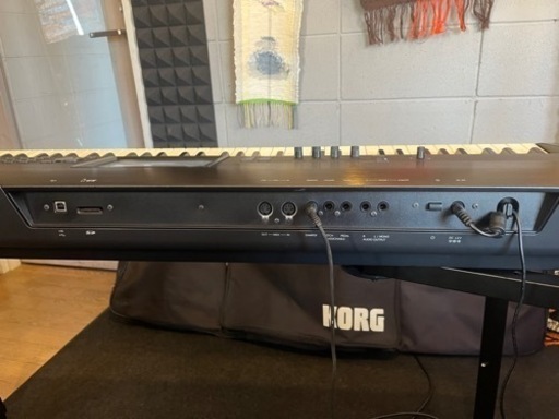 【美品】KORG KROME 88鍵 キーボード シンセサイザー