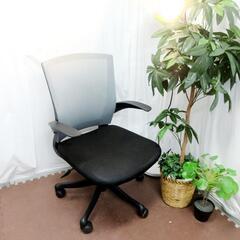 ☆T2373☆ オフィスチェア　ひじ掛け付 黒 (座面グレー) ④