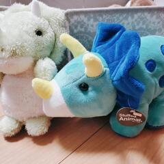 恐竜ぬいぐるみ