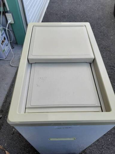 動作確認済！【SANDEN/サンデン】縦型スライド式 冷凍ストッカー/フリーザー PF-057X-B （42L）直接取引大歓迎 業務用