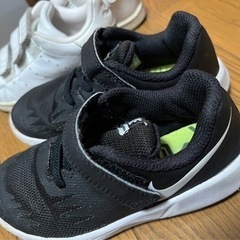 ナイキ15  アディダス14 子供用靴　の画像