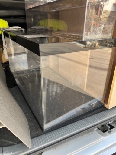 アクリル水槽　900 中古