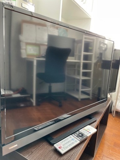 送料・設置込み　液晶テレビ　32型　TOSHIBA 2019年