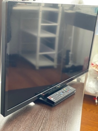 送料・設置込み　液晶テレビ　32型　FUNAI 2020年