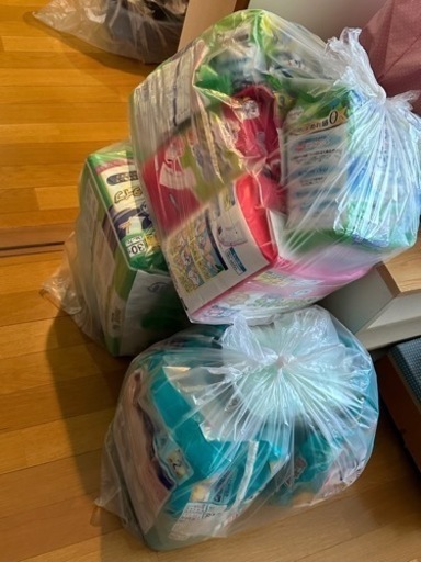 【言い値で売ります】介護用？のおむつ