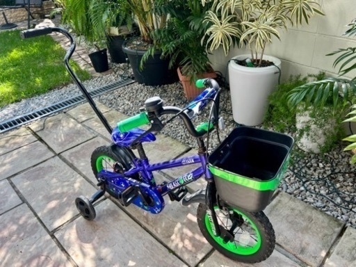 トイザらス　自転車　16インチ 