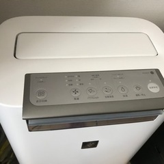 良品！シャープの空気清浄機(加湿機能付き)の画像