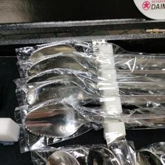 (お話中)新品　スプーンとフォークの画像