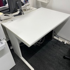 オフィス用デスク　２台
