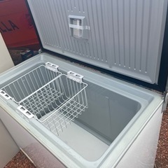 サンヨー冷凍庫215L 業務用冷凍ストッカー　フリーザーの画像