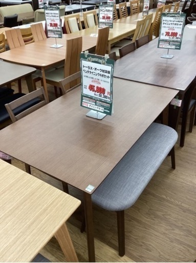 KA-65【新入荷　リサイクル品】トーラス　オーク材突板　ベンチダイニング4点セット　ブラウン