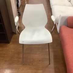 マウイチェア　Kartell ホワイト