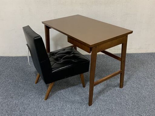 karimoku/カリモク60 デスク チェア2点セット ウォールナット スライド引出し カフェチェア ブラック 中古家具 店頭引取歓迎 R6806)